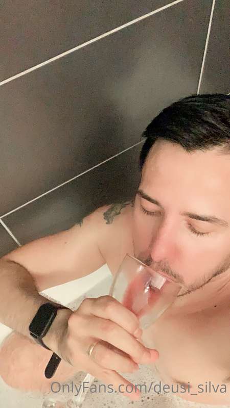 Finishing my second cup of wine and thinking about sex, ‘cau..