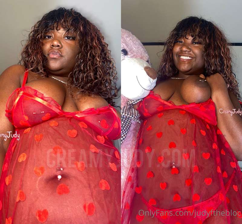 Need someone to suck my nipples and call me a slut 🥺💋