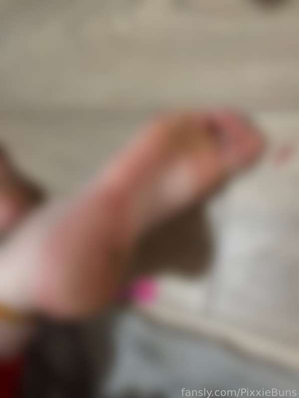 Pixxiebuns - Fansly - 13 Mar, 2024 2