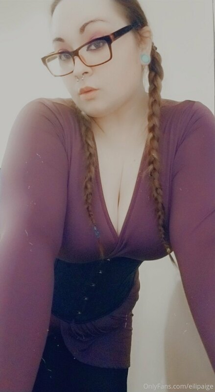 Just a very cute outfit for you all to gawk at ?? 7