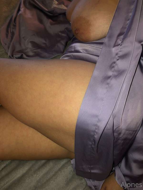 Watch me play with my wet pussy!!!
❤️🦶🍑🐱🍒💦🦵 9