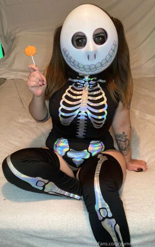 Barrel cosplay from the Nightmare Before Christmas 💀🎃 18