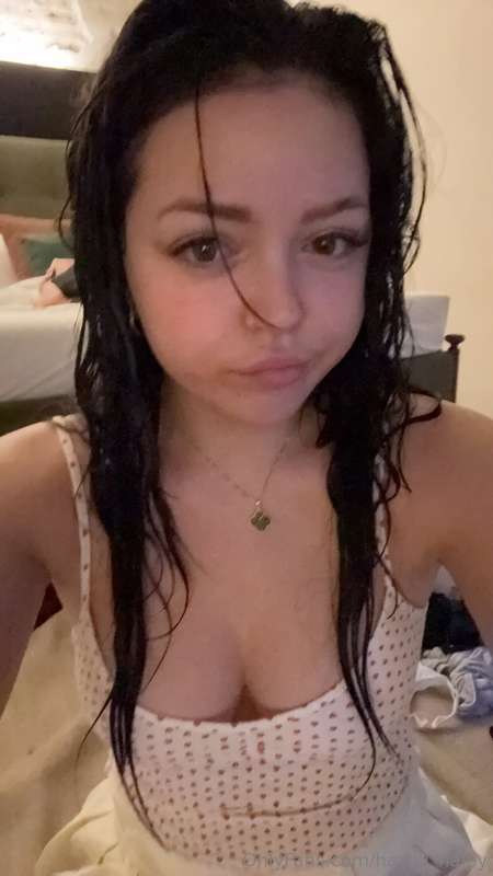 Hazey_Haley - Onlyfans - 28 Feb, 2025