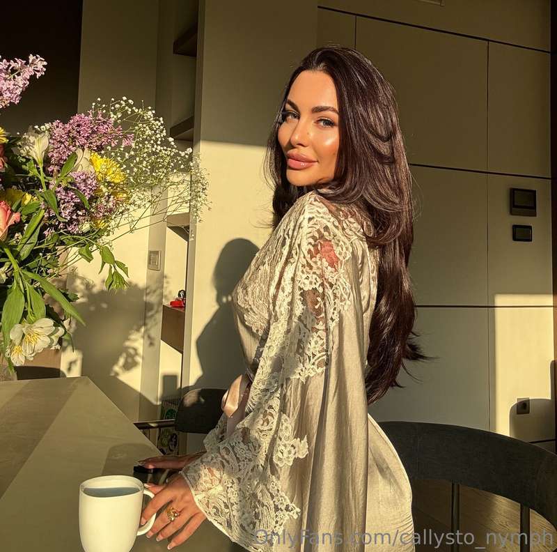 This morning sunlight kissed every inch of my skin…I stood s..