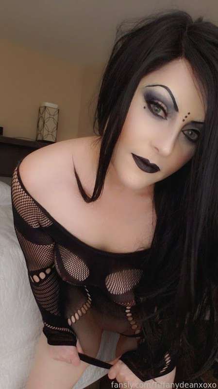 Tiffanydeanxoxo - Fansly - 15 Dec, 2023 1