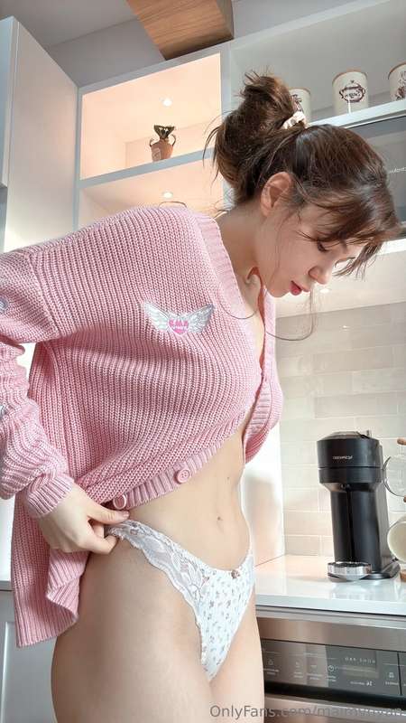 Good morning 🥺 it's getting colder around here 4