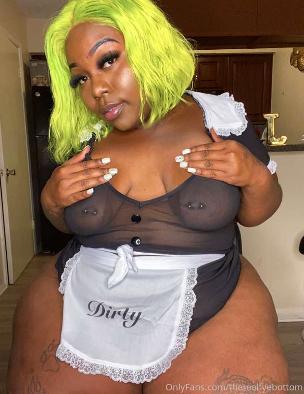Therealfyebottom - Onlyfans - 01 Nov, 2019 1