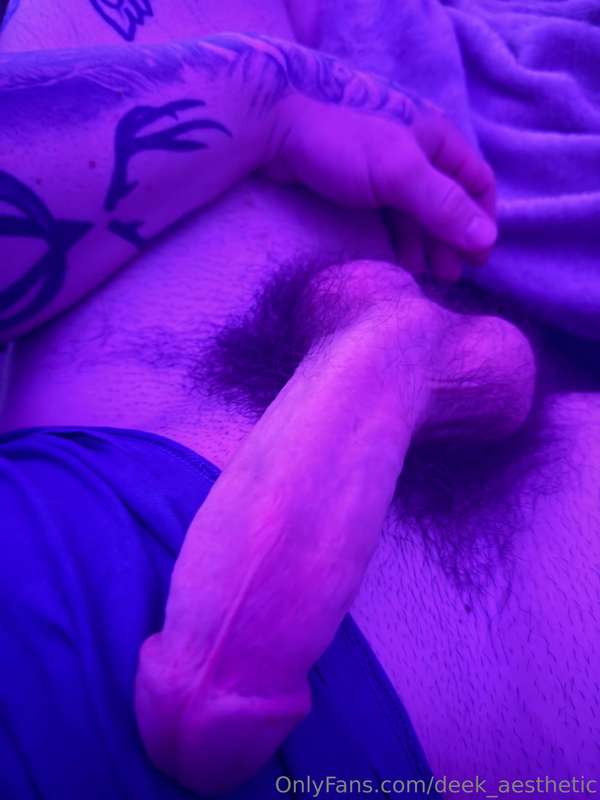 Can’t sleep, my dick literally stays hard like this until I .. 3