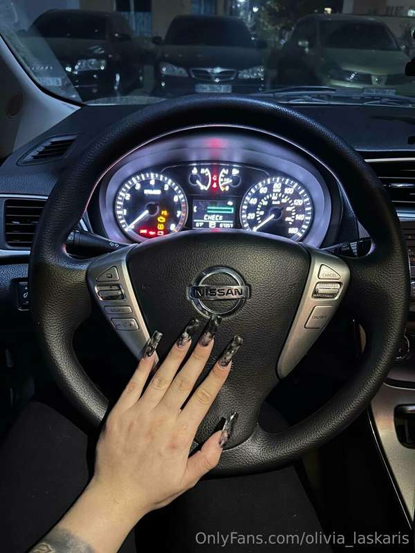 What's your fav car brand? 🚘 