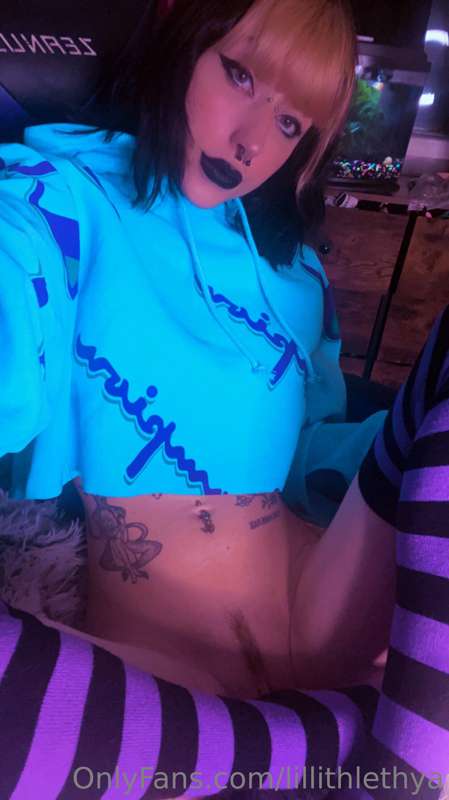 💙 Here’s some pics from today 💙 15