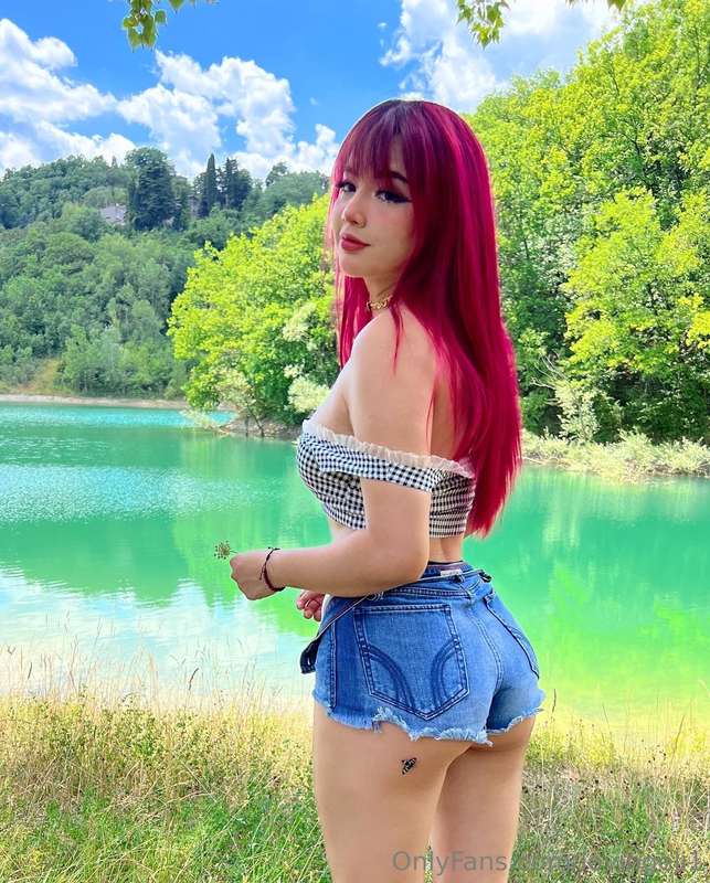 Wanna go for a slutwalk? 🦋 3