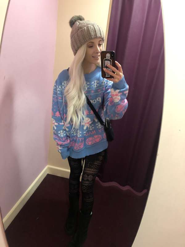 I love my Pornhub jumper! ❄️