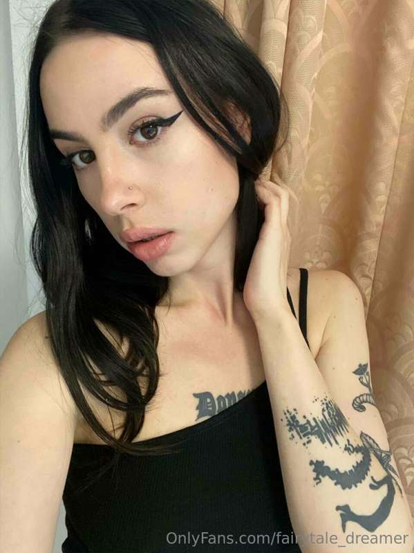 Seduction and beauty are very different, my best friend on t.. 2