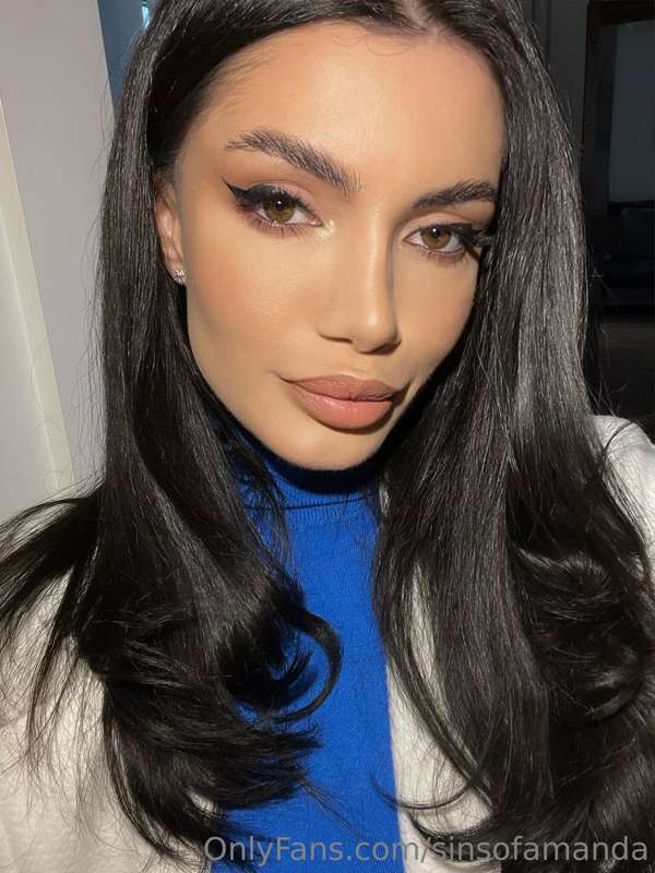 The perfect blend of sophistication and sex appeal 💕☀