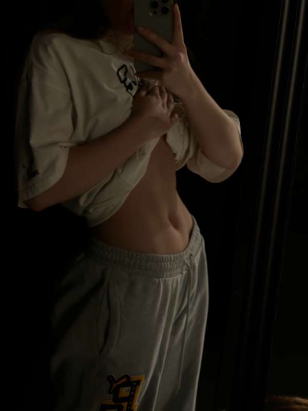 👀