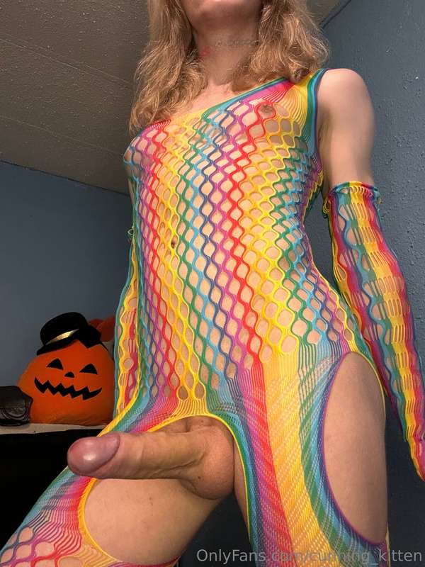 I’m exploding with colors ❤️🧡💛💚💙💜  💥packed with flavor💥👅🍦  A.. 4
