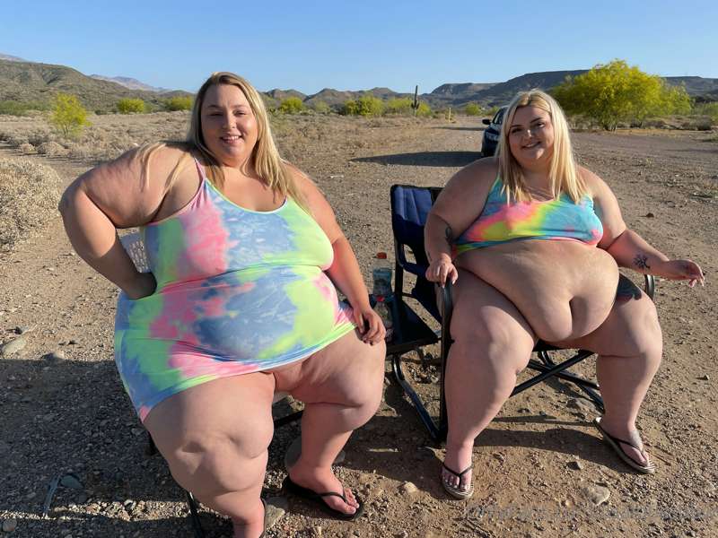I can’t get over how good @fatemmastoned and I look in the s..