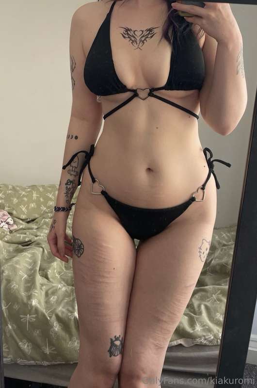 New bikini pics :3 39
