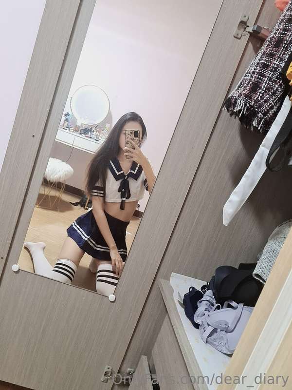 Dear_Diary - Onlyfans - 2022-11-21T00:04:55