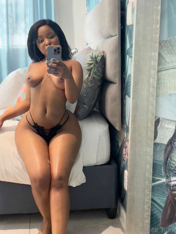 Dynamite comes in small packages, but I want you to cum in m.. 4