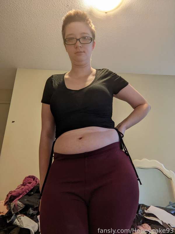 Honeycake93 - Fansly - 01 Jan, 2023 73
