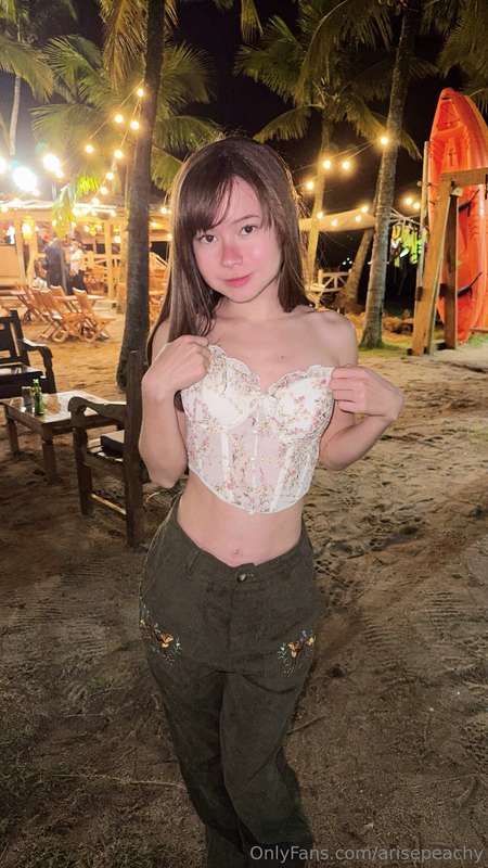 I'm very shy to go out, I've been trying to show more in my ..