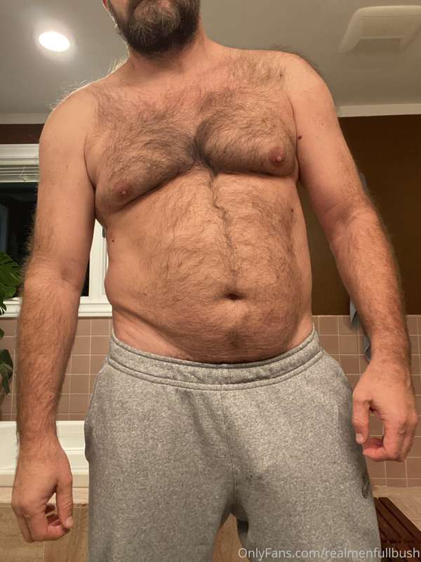 Just celebrating sweatpants season. 8