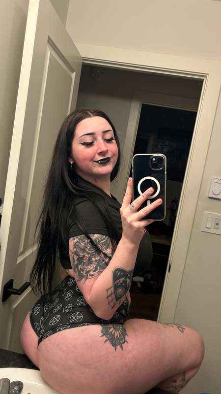 😝