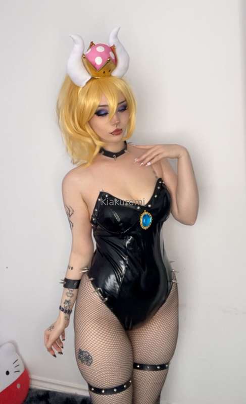 Scroll to see Bowsette naked :3 13