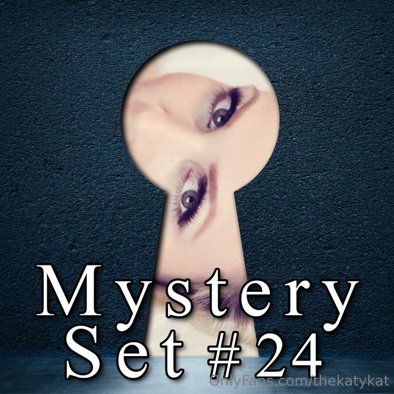 Ooooh.  Mystery Photo Set #24 These Mystery Sets will always..
