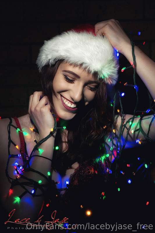 Free Set. 15 Images. 10