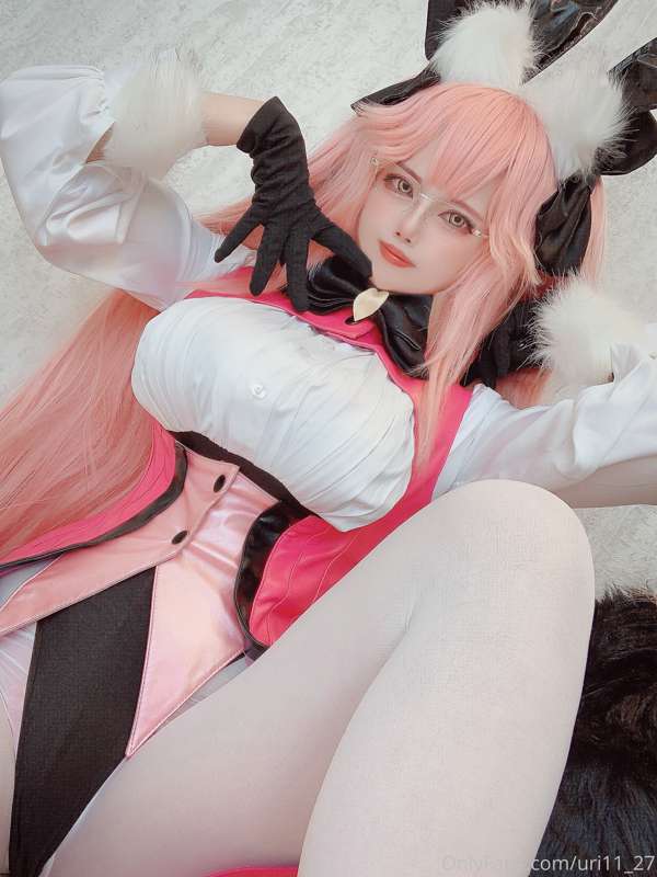 Today the Koyanskaya series is over and Halloween cosplay wi.. 1