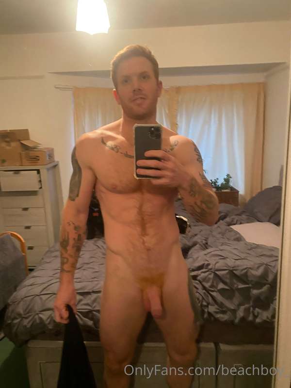 Do you like it when daddy’s big dick and balls hang loose an.. 3