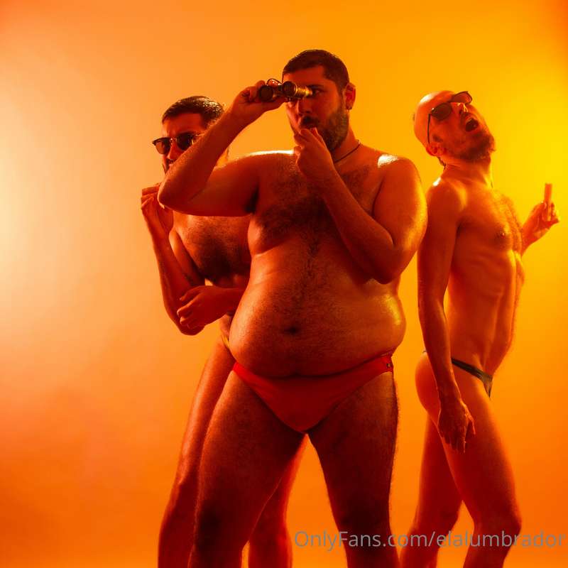 Studio Photoshoot. Summer vibes. At the beach with my friend.. 6