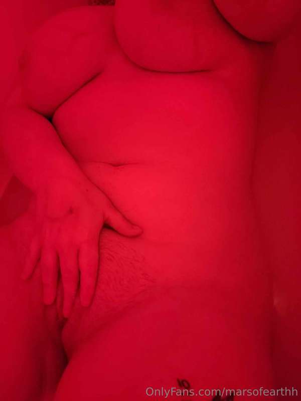 HOLY HECK. I love light theory (look at those TITTY VEINS). .. 2