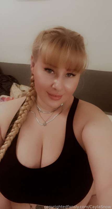 Caylasnow - Fansly - 04 Oct, 2022