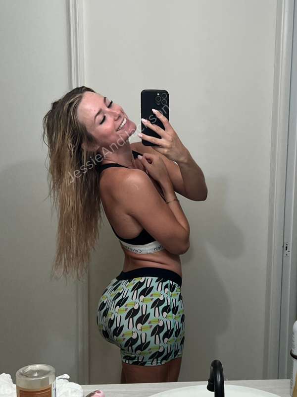 **Fresh out of the shower and stole Jackson’s boxers** 😋
Not.. 3