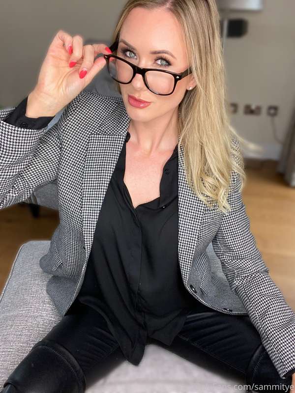 Back to School Monday - Your Private Tutor 😈   have you done..