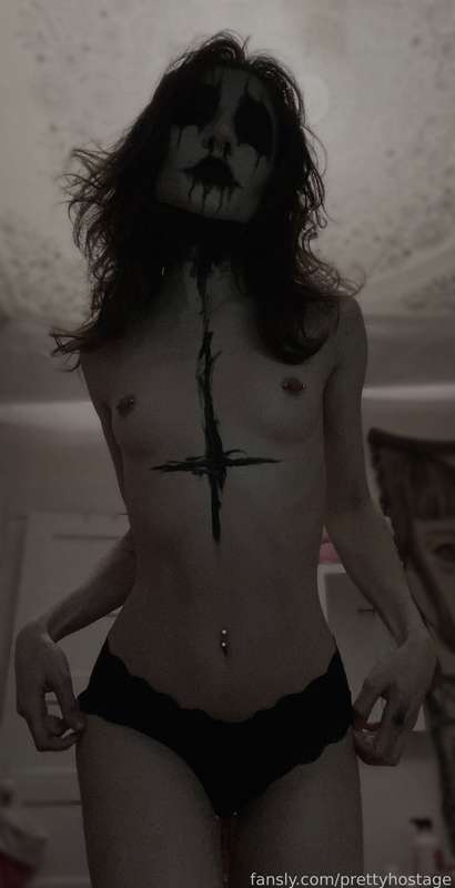 Prettyhostage - Fansly - 05 Mar, 2023 13