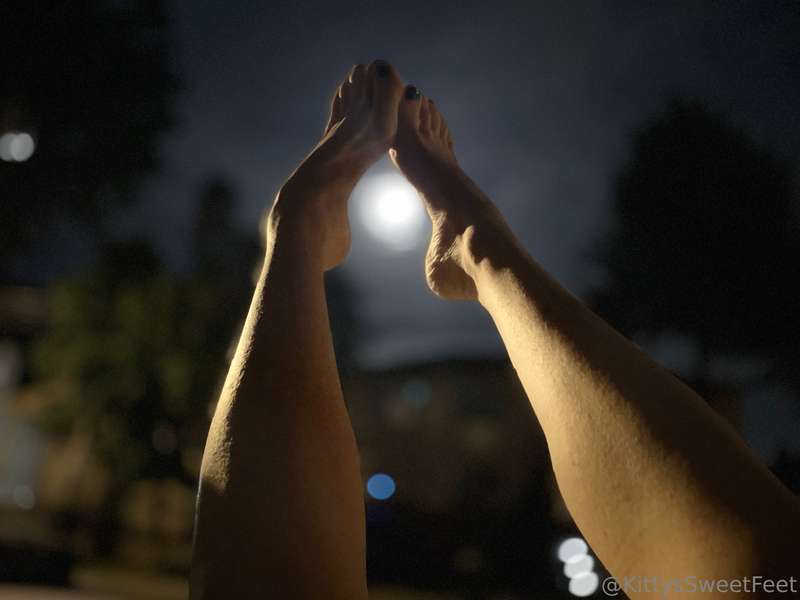 As a Moon Goddess, I’m intimately connected to the Earth's e.. 2
