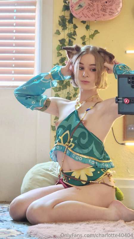 Fuck it! Femboy link outfit 😈  3