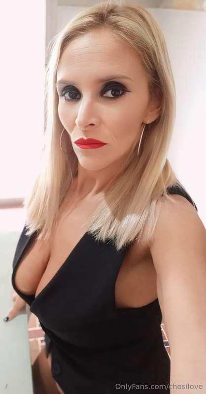 come to my love 😈❤️‍🔥❤️‍🔥