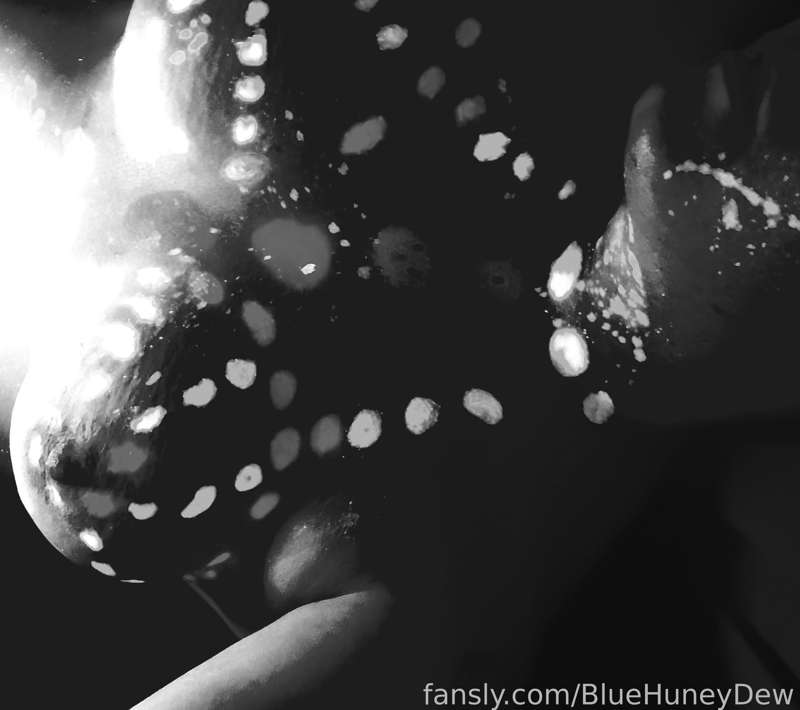 Bluehuneydew - Fansly - 25 Jun, 2022