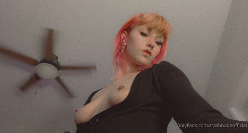 Trashbabeofficial - Onlyfans - 28 Apr, 2022