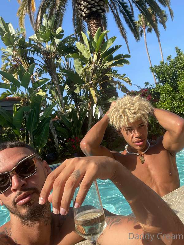 Guess who 👀😈