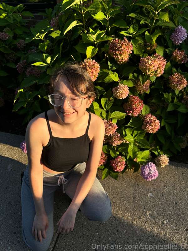 I am zen with the bushes 🙏