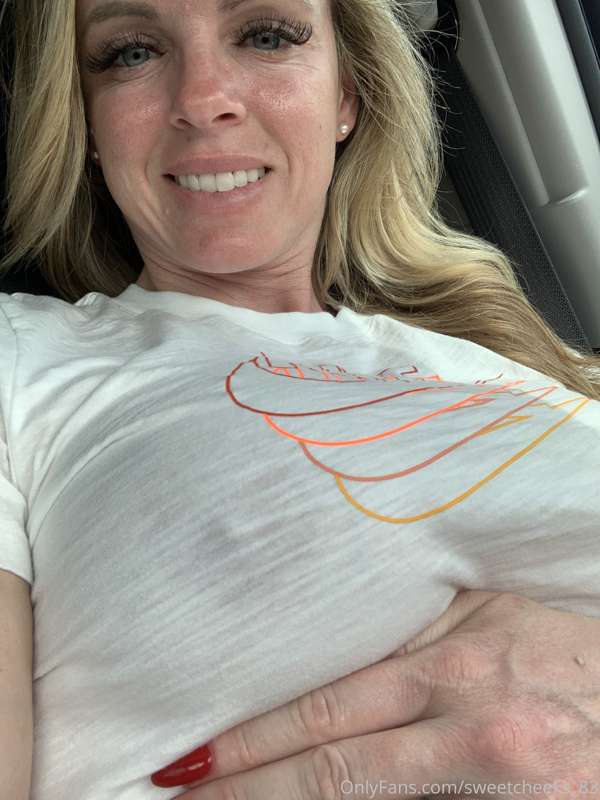 Picking up kids from school in my normal mom attire. No bra... 1