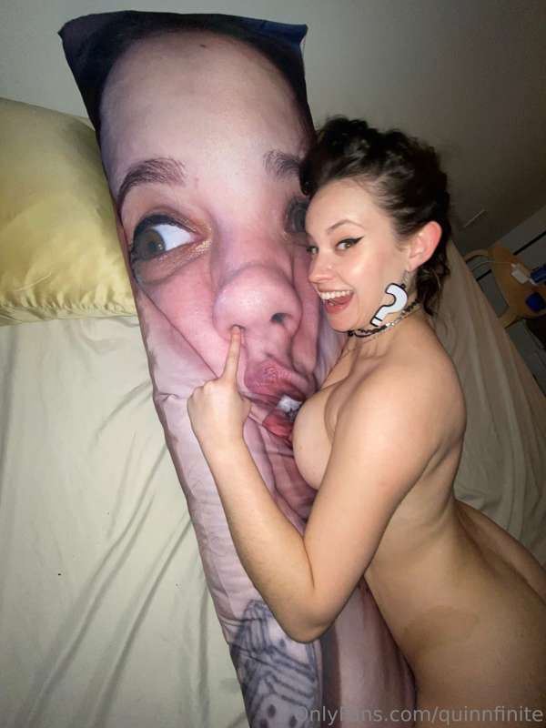 What if I made merch and it was just this body pillowcase wi.. 4