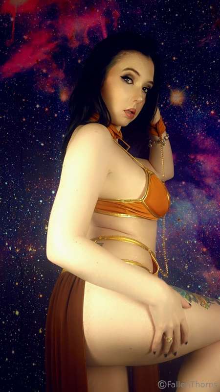 Fallenthorns - Onlyfans - 01 May, 2025