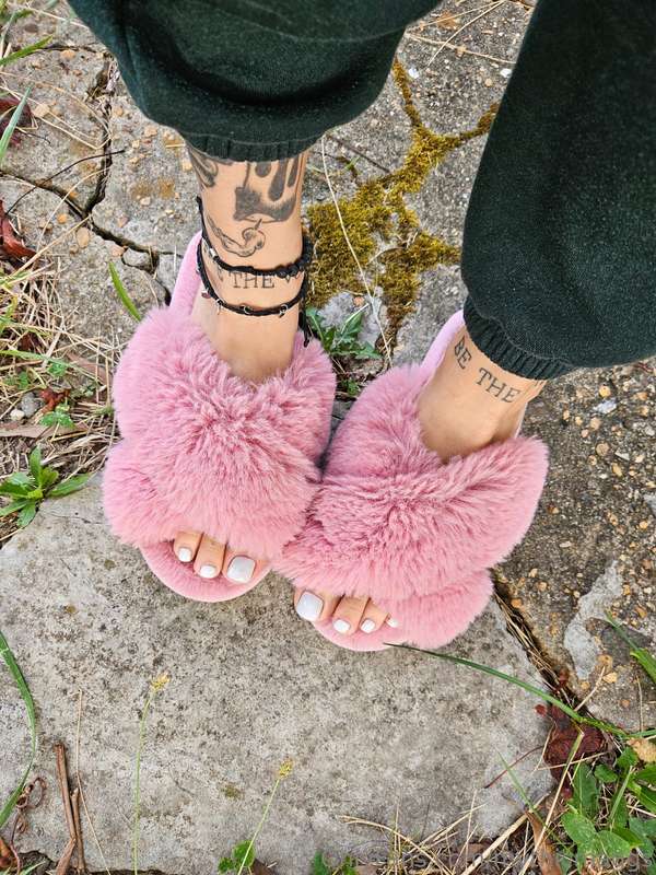 my favorite fuzzy slippers<3 2